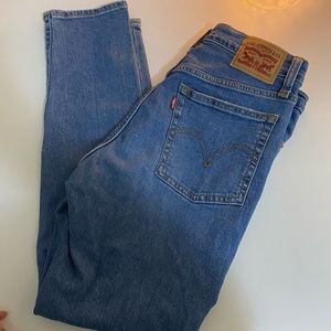 Levi’s wedgie jeans
